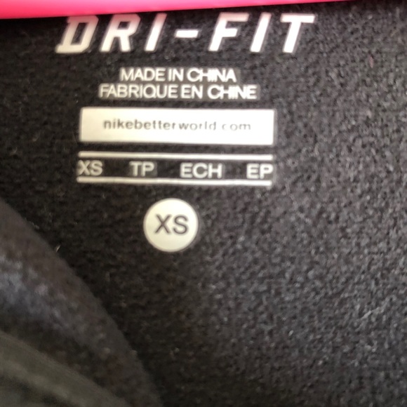 nike jacket - Picture 2 of 4